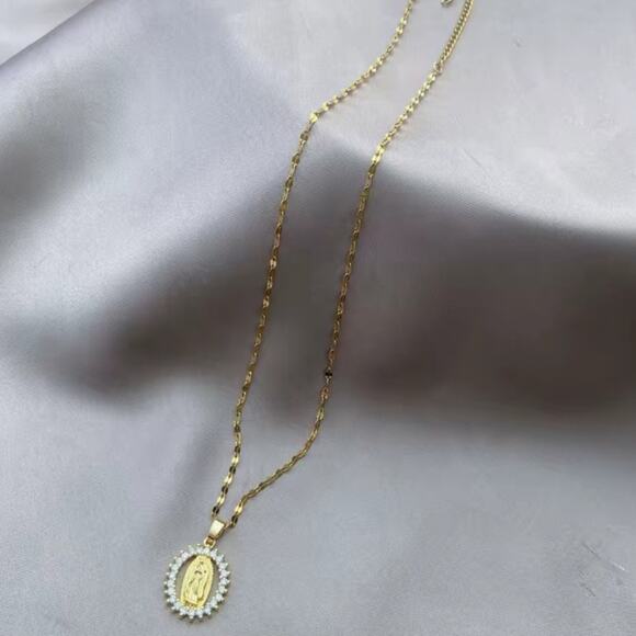 Gold Plated Virgin Mary Necklace CZ Diamonds Lady of Guadalupe Birthday Gift NEW - Picture 2 of 7